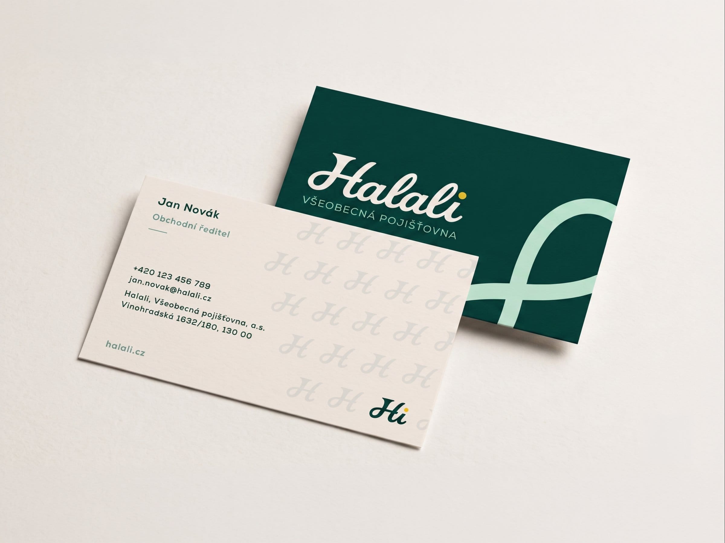 Halali business cards: a teal front with the logo and a mint loop, a champagne back with an H pattern and the Hi monogram.